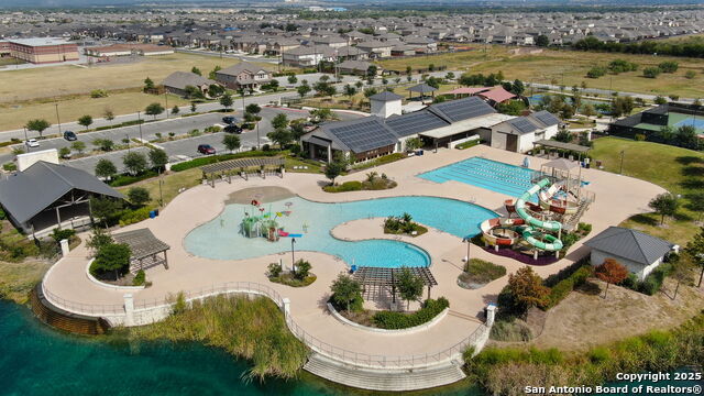 Image 40 of 58 For 8512 Murray Grey