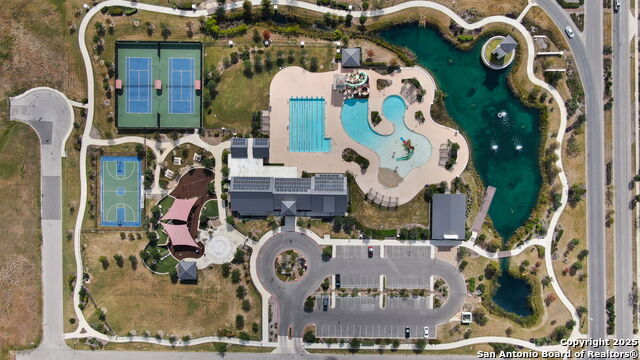 Image 43 of 58 For 8512 Murray Grey