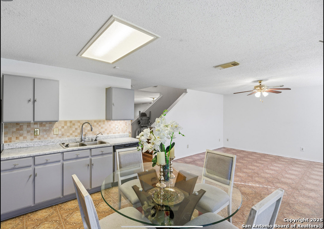 Image 14 of 26 For 6107 Ferrysage Dr