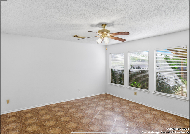 Image 15 of 26 For 6107 Ferrysage Dr