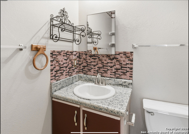 Image 17 of 26 For 6107 Ferrysage Dr