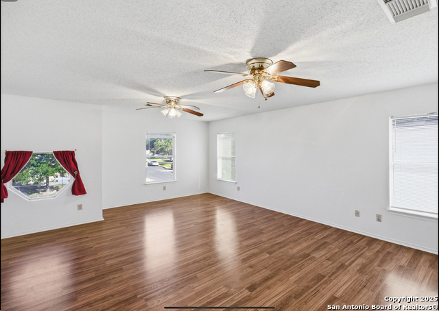 Image 19 of 26 For 6107 Ferrysage Dr