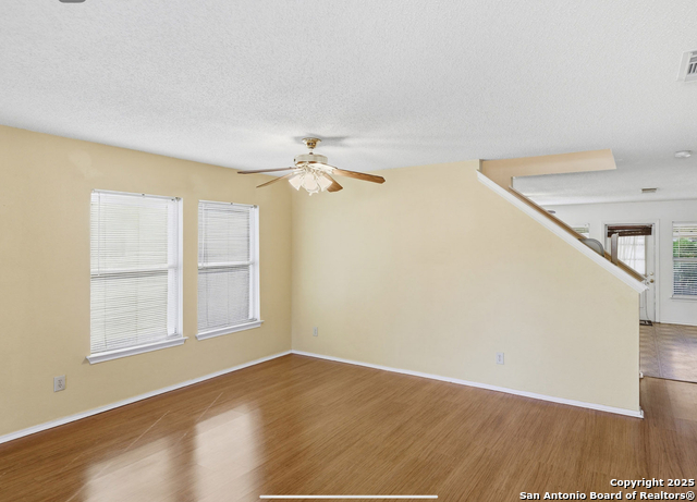 Image 8 of 26 For 6107 Ferrysage Dr