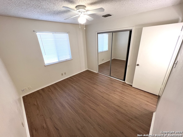 Image 4 of 14 For 8911 Amber Dusk