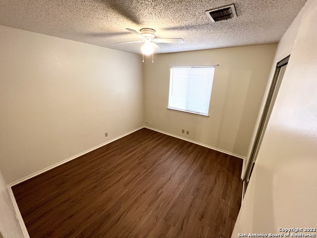 Image 7 of 14 For 8911 Amber Dusk