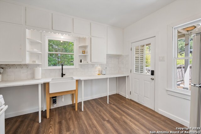 Image 12 of 28 For 1411 E Highland Blvd