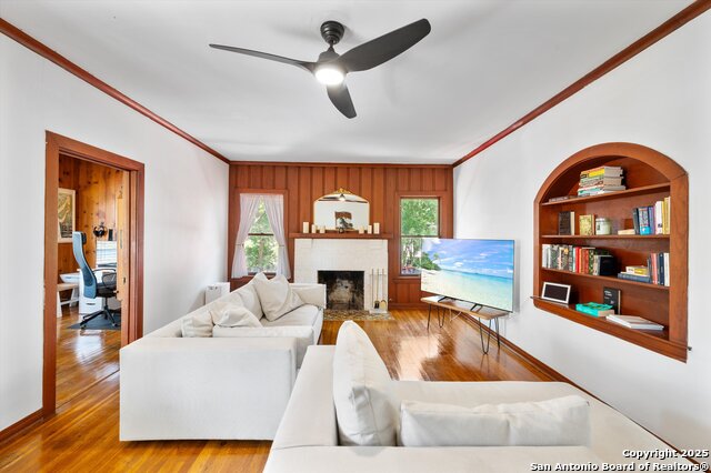 Image 7 of 28 For 1411 E Highland Blvd