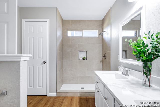 Image 16 of 30 For 7823 Afterglow Vale