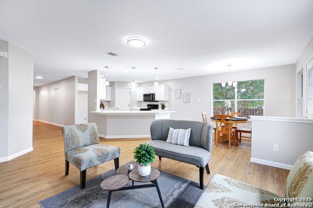 Image 9 of 30 For 7823 Afterglow Vale