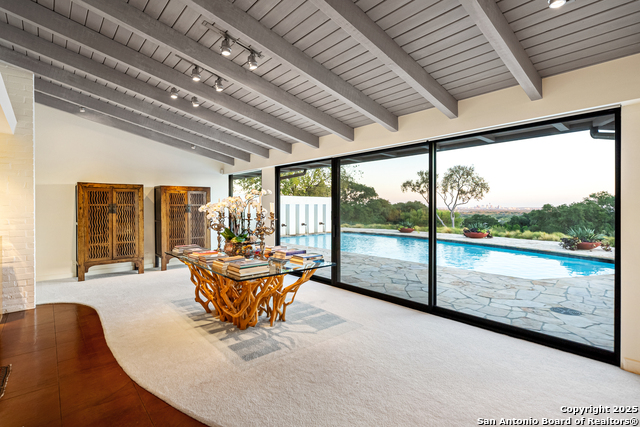 Image 14 of 70 For 203 Lakeridge