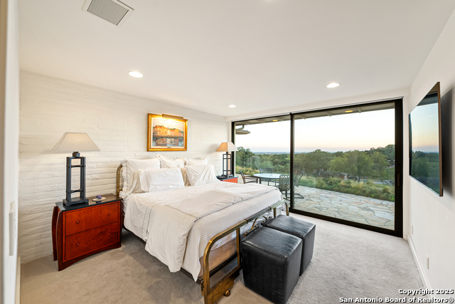 Image 38 of 70 For 203 Lakeridge