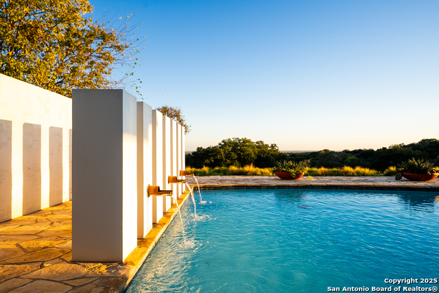 Image 51 of 70 For 203 Lakeridge