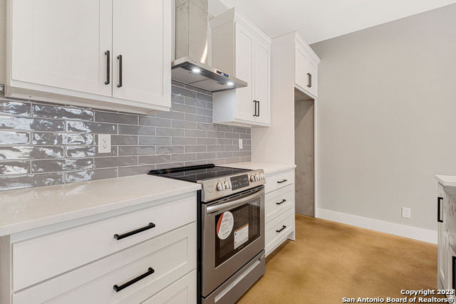 Image 10 of 30 For 1910 Houston St - Bldg.4 E