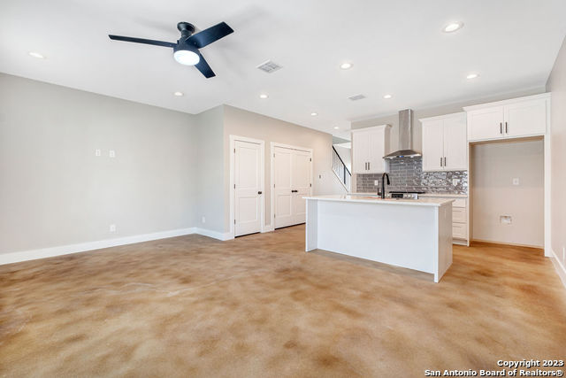 Image 7 of 30 For 1910 Houston St - Bldg.4 E