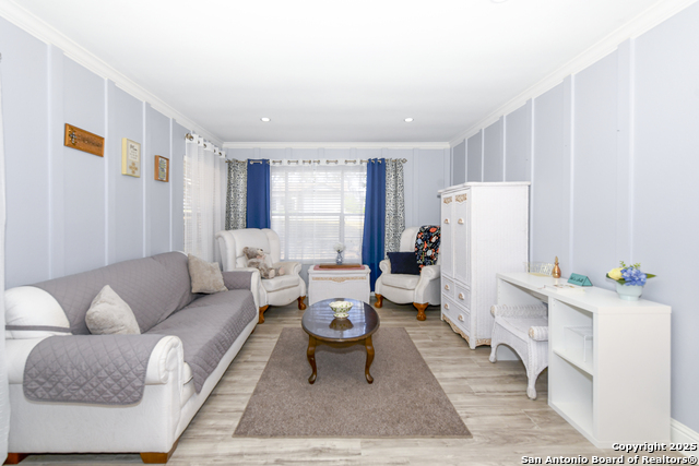 Image 7 of 40 For 8702 Collingwood N