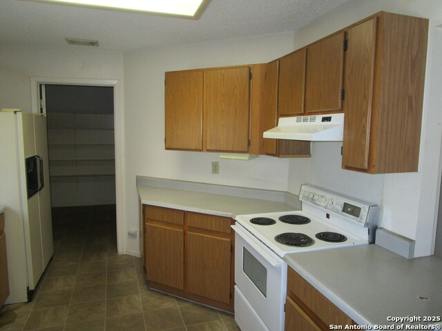 Image 3 of 15 For 7555 Branston