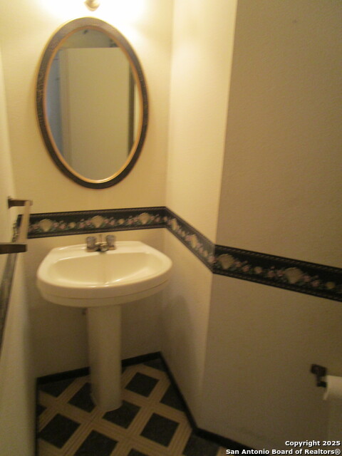 Image 7 of 15 For 7555 Branston