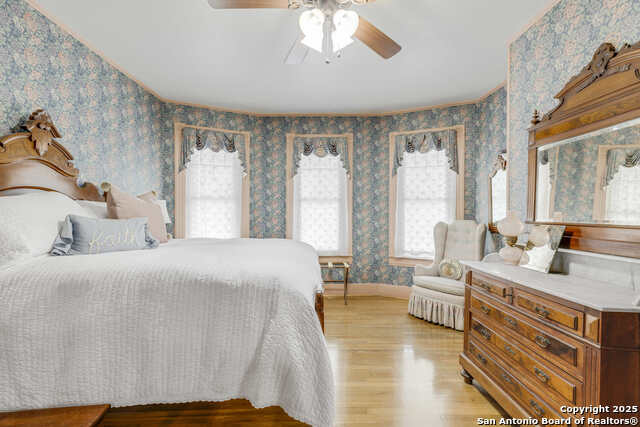 Listing photo id 29 for 1201 10th Street