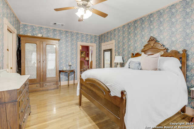 Listing photo id 31 for 1201 10th Street