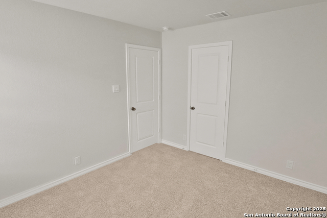 Image 12 of 20 For 183 Ringed Plover