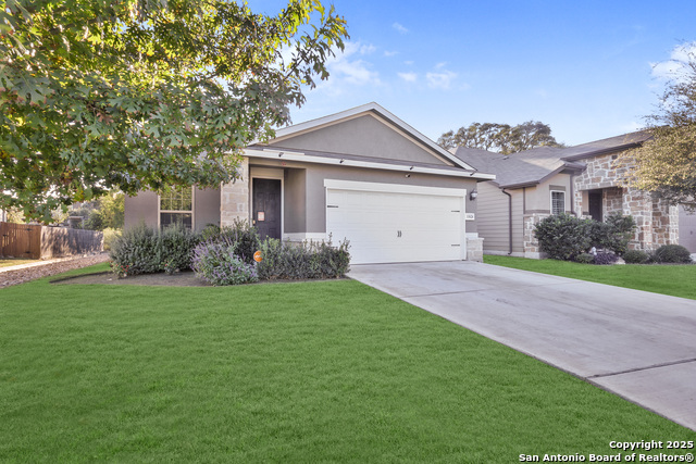 Image 4 of 22 For 11626 Tribute Oaks