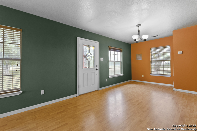 Image 11 of 33 For 16097 Trawalter Rd