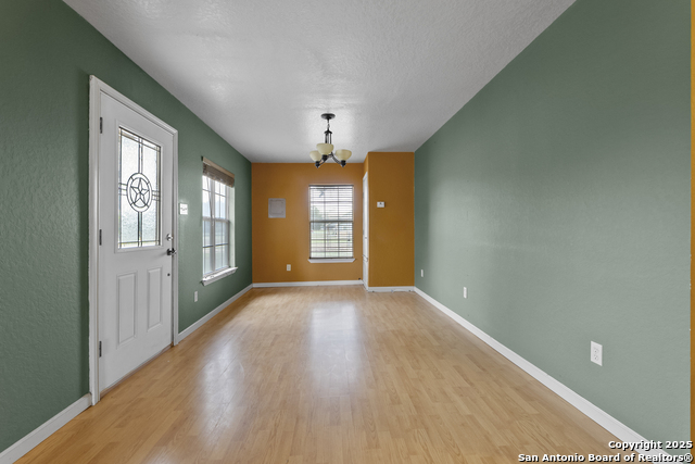 Image 12 of 33 For 16097 Trawalter Rd