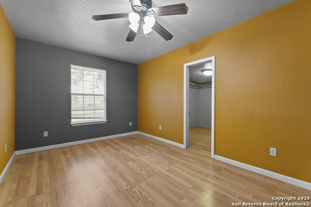 Image 13 of 33 For 16097 Trawalter Rd