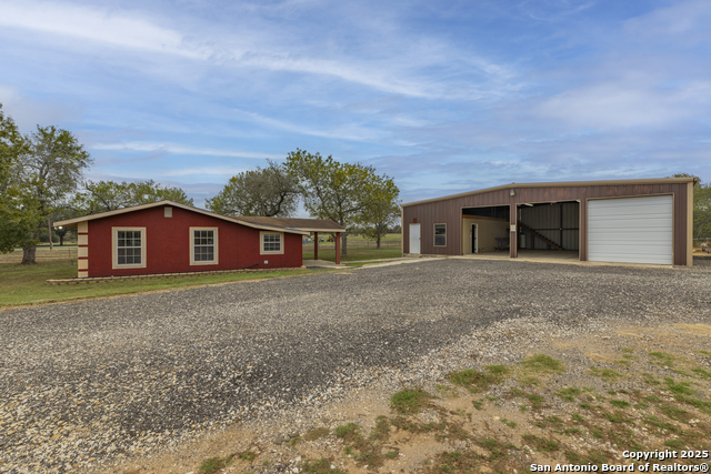 Image 2 of 33 For 16097 Trawalter Rd