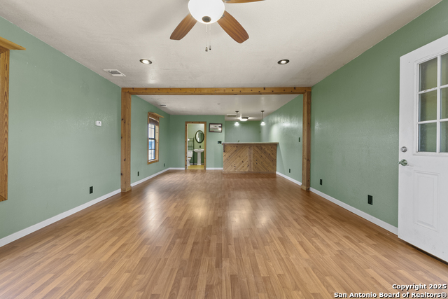 Image 20 of 33 For 16097 Trawalter Rd