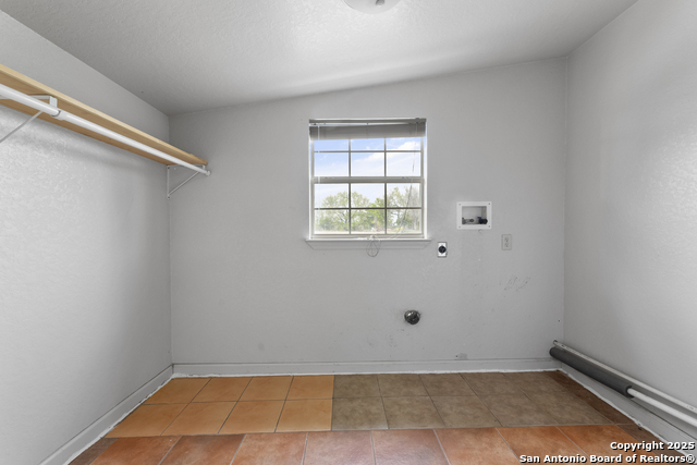 Image 31 of 33 For 16097 Trawalter Rd