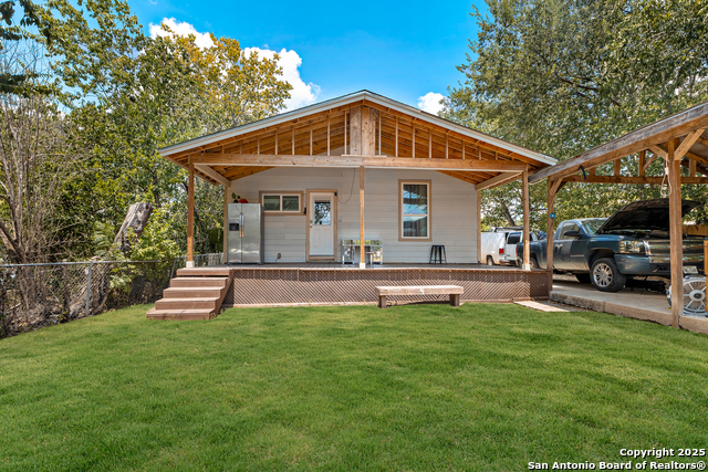 Image 15 of 17 For 626 Gould  