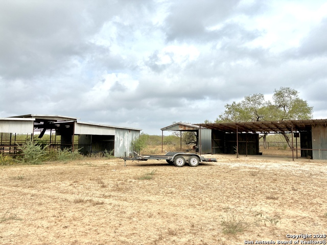 Image 6 of 16 For 2713 Fm 716