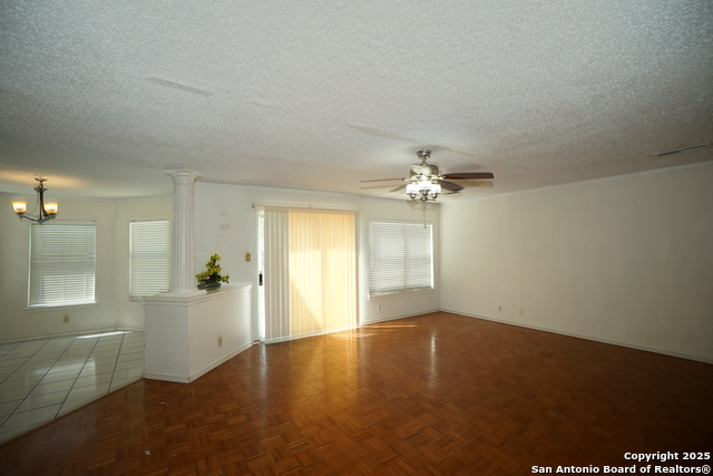 Image 5 of 28 For 14034 Emerald Creek