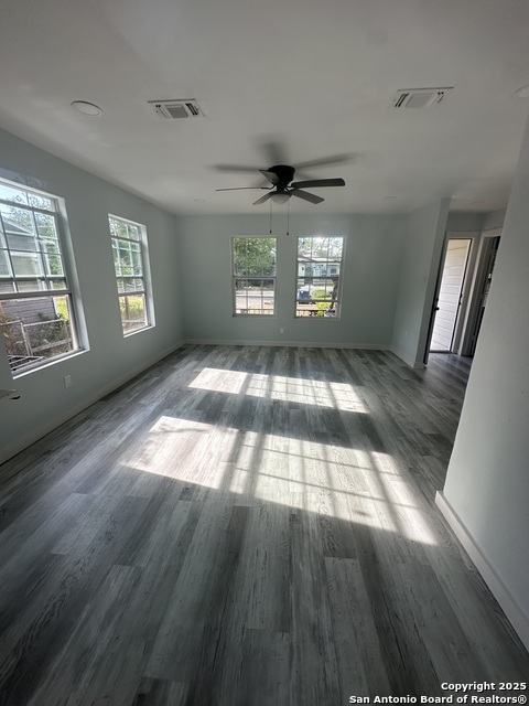 Image 8 of 17 For 710 Sterling