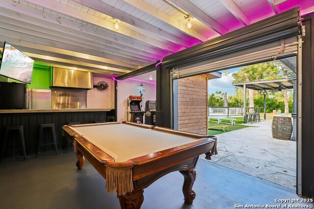 Listing photo id 24 for 198 Guadalupe River