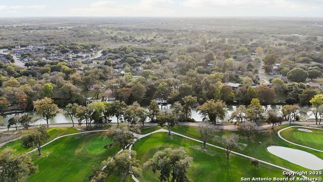 Listing photo id 41 for 198 Guadalupe River