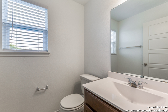 Image 17 of 24 For 11205 Plaudit