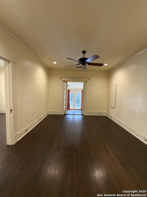 Image 18 of 32 For 334 Gramercy W