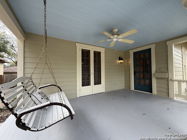 Image 2 of 32 For 334 Gramercy W