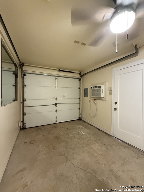 Image 30 of 32 For 334 Gramercy W