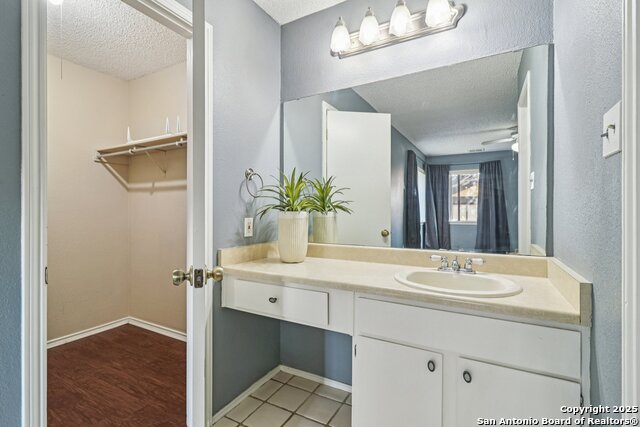 Image 30 of 39 For 9334 Dover Ridge