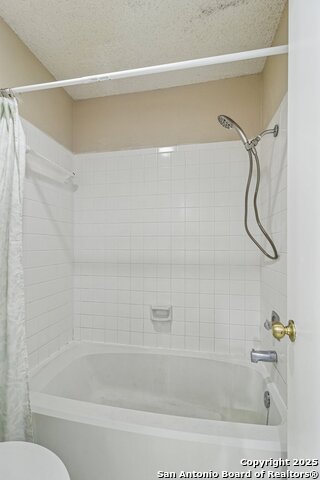 Image 31 of 39 For 9334 Dover Ridge