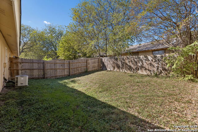 Image 24 of 25 For 14423 Watermill