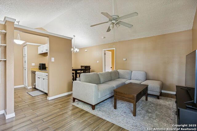 Image 6 of 25 For 14423 Watermill