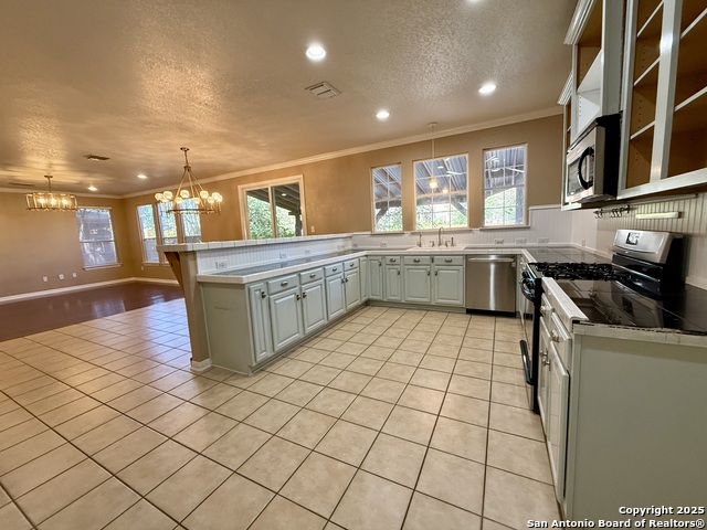 Image 12 of 29 For 220 Cold River