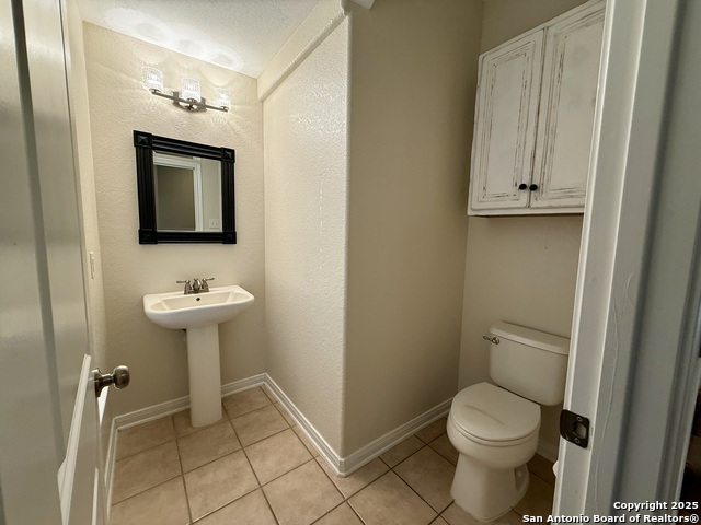 Image 6 of 29 For 220 Cold River