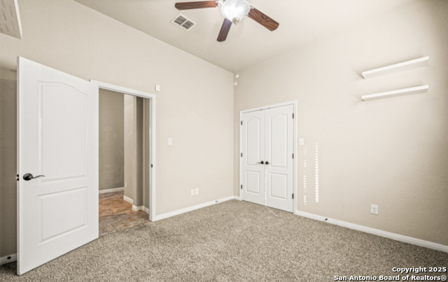 Image 23 of 35 For 12014 Bailey Hills