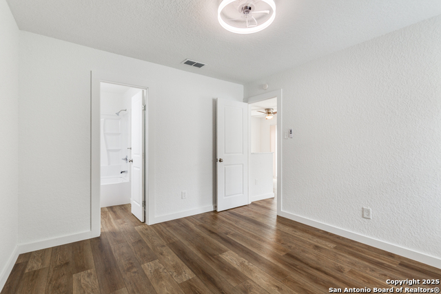 Image 14 of 24 For 8836 Meadow Trace