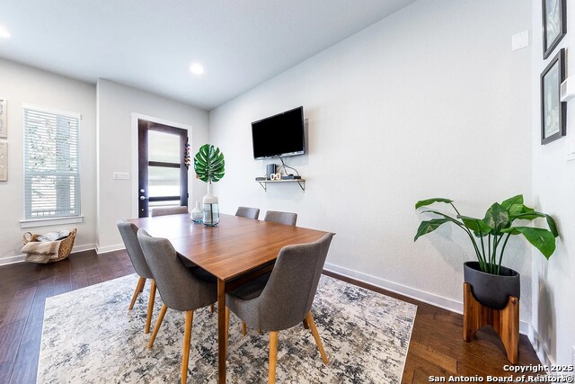 Image 3 of 13 For 430 Clay Unit 2